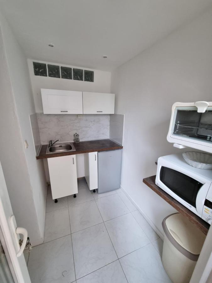 T2 Chaleureux Et Fonctionnel Avec Climatisation Draguignan Exterior foto
