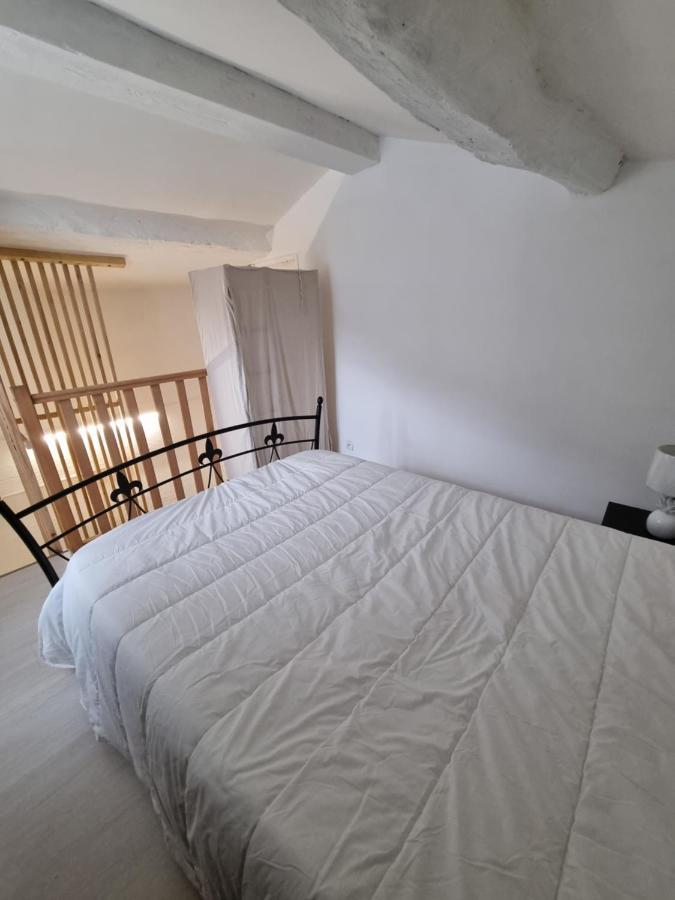 T2 Chaleureux Et Fonctionnel Avec Climatisation Draguignan Exterior foto